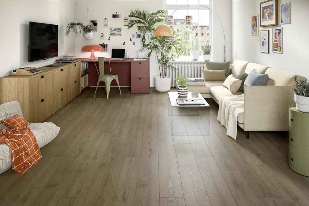 Donker natuur eiken laminaat 8 mm waterbestendig